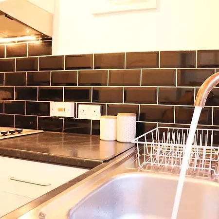 Cozy Family With Free Parking And Wifi