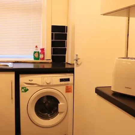 アパート Cozy Family With Free Parking And Wifi *