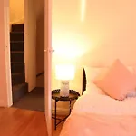 Apartment Cozy Family With Free Parking And Wifi *