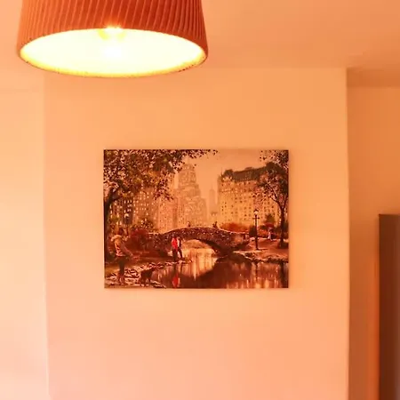 Cozy Family With Free Parking And Wifi