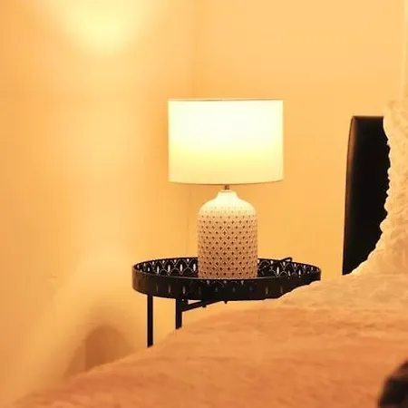 Cozy Family With Free Parking And Wifi Leeds (West Yorkshire)