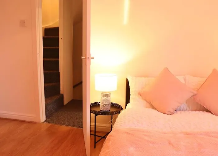 Apartment Cozy Family With Free Parking And Wifi *