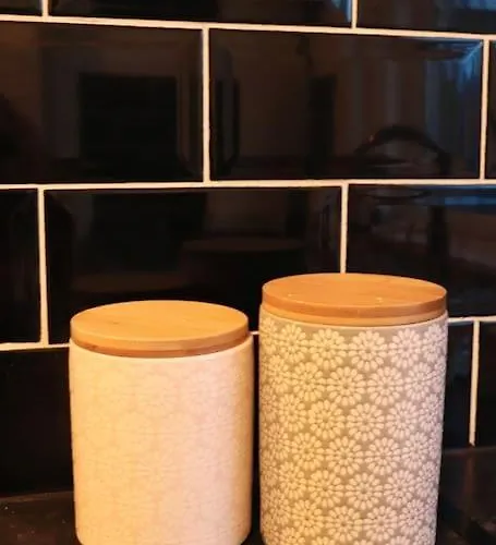 Cozy Family With Free Parking And Wifi Apartment Leeds (West Yorkshire)