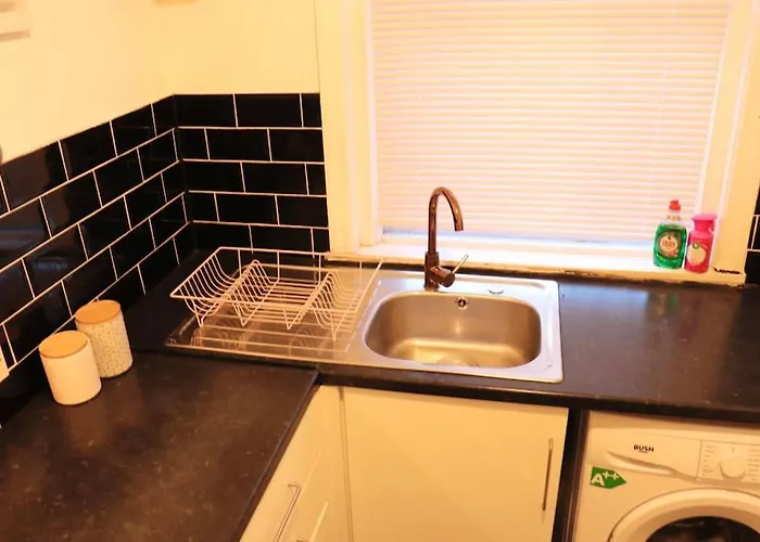 Cozy Family With Free Parking And Wifi Apartment Leeds (West Yorkshire)