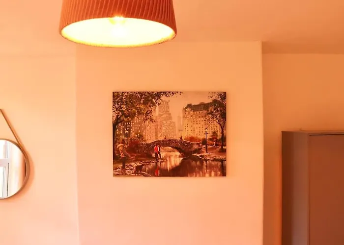 Cozy Family With Free Parking And Wifi