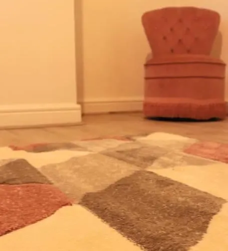 Cozy Family With Free Parking And Wifi * Leeds (West Yorkshire)