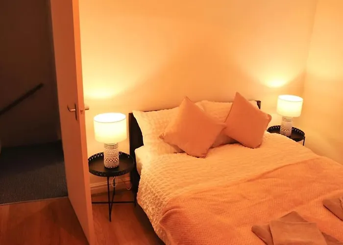 Cozy Family With Free Parking And Wifi