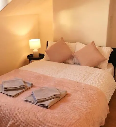 Cozy Family With Free Parking And Wifi Leeds (West Yorkshire)