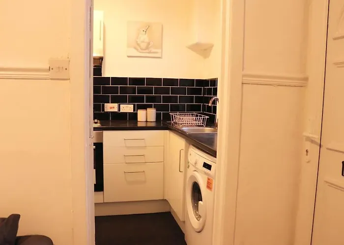 Cozy Family With Free Parking And Wifi Apartment Leeds (West Yorkshire)