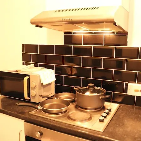 Cozy Family With Free Parking And Wifi